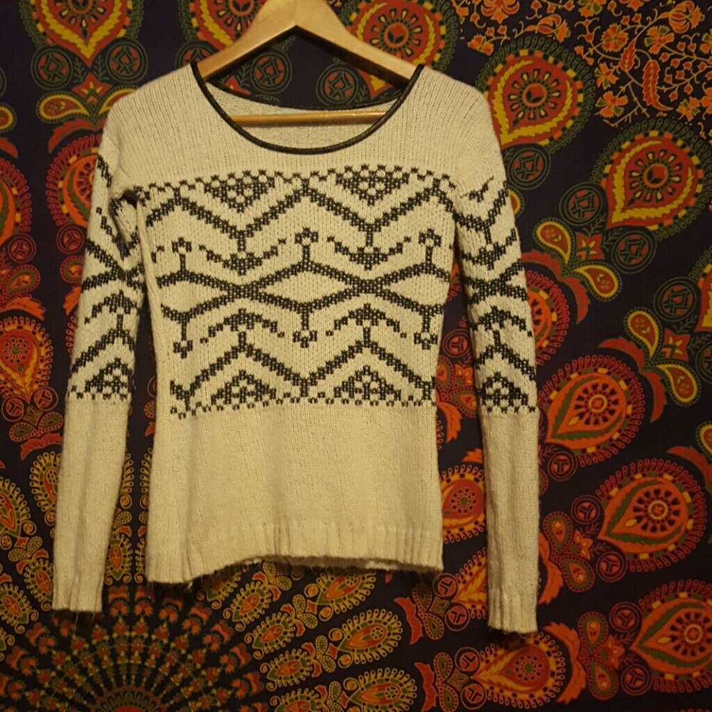 Very cute sweater.